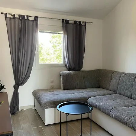 With Parking Space Biograd Na Moru, Biograd - 23751 Apartament *