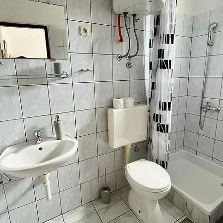 Διαμέρισμα With Parking Space Biograd Na Moru, Biograd - 23751 *